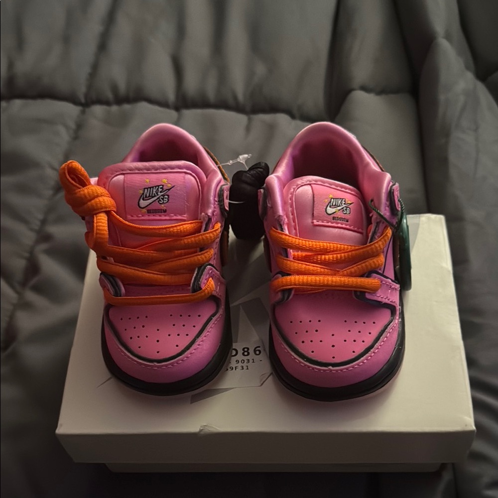 Nike Kids Pink and Orange Sneakers